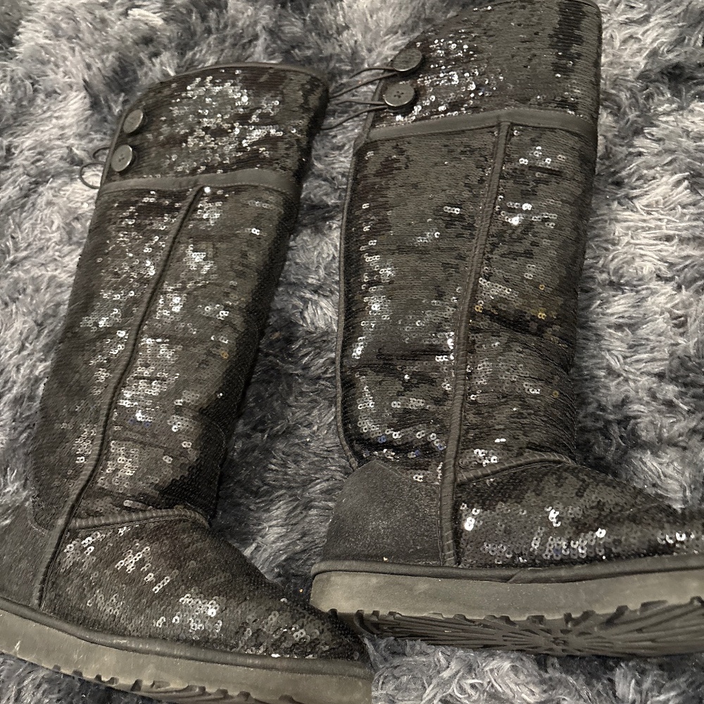 Over the knee Ugg sparkle boots